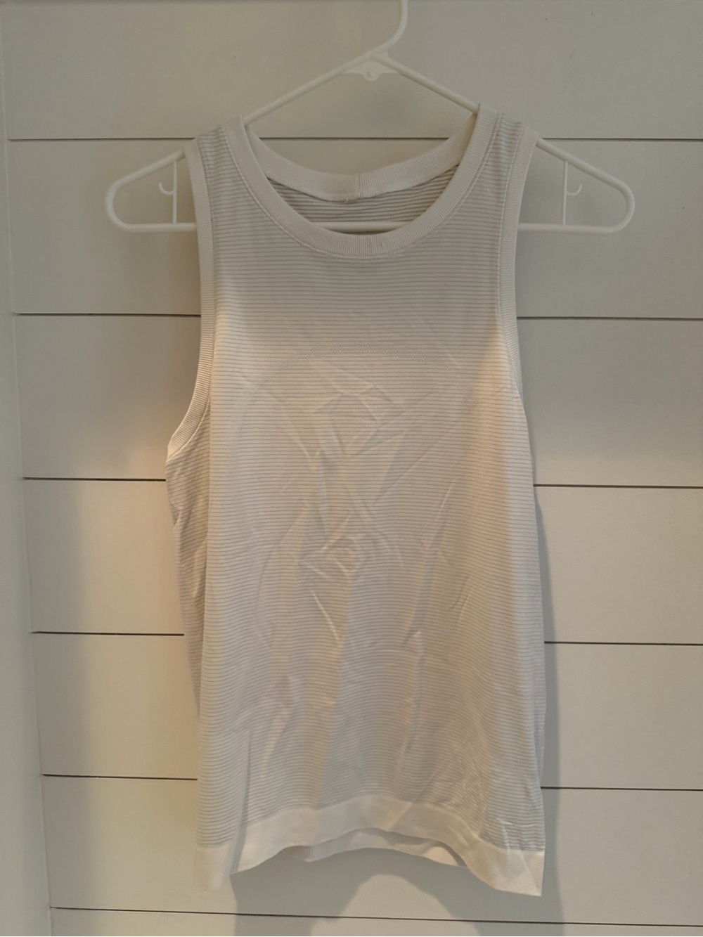 Lululemon Women's White Tank Top